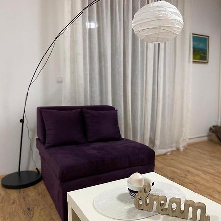 Lilyy Lägenhet Leskovac  Exteriör bild