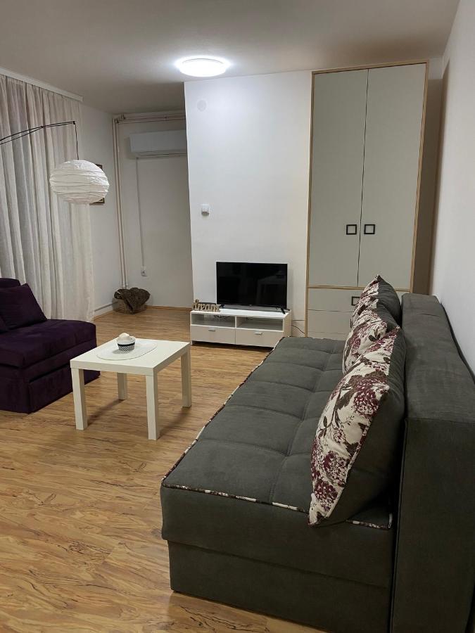 Lilyy Lägenhet Leskovac  Exteriör bild