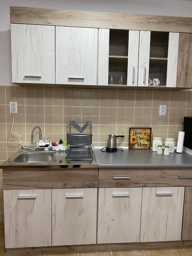 Lilyy Lägenhet Leskovac  Exteriör bild