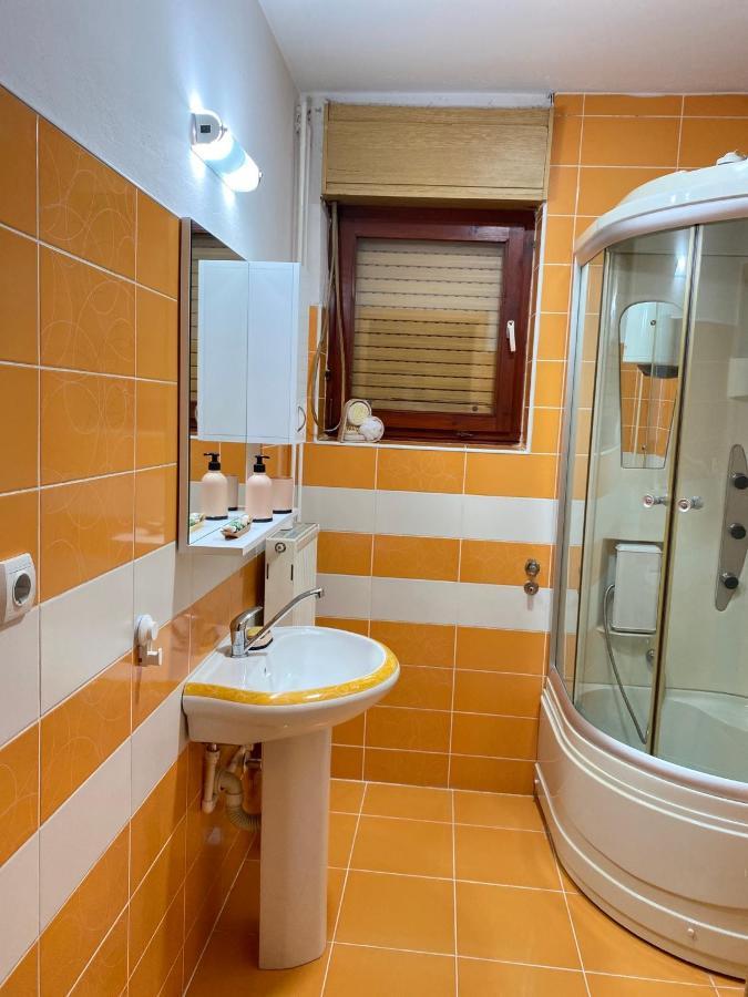 Lilyy Lägenhet Leskovac  Exteriör bild