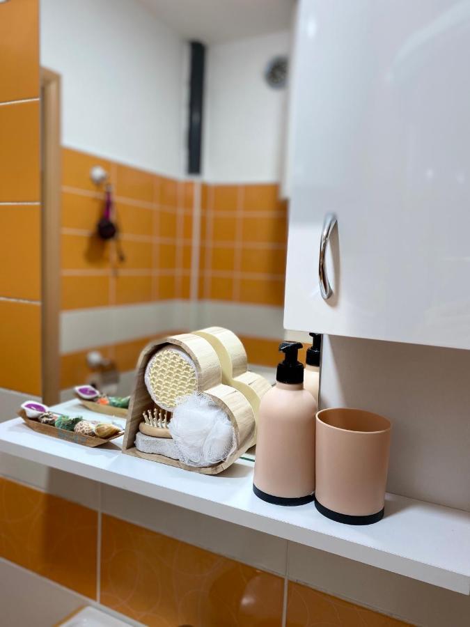 Lilyy Lägenhet Leskovac  Exteriör bild