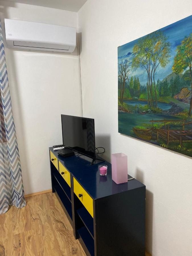 Lilyy Lägenhet Leskovac  Exteriör bild