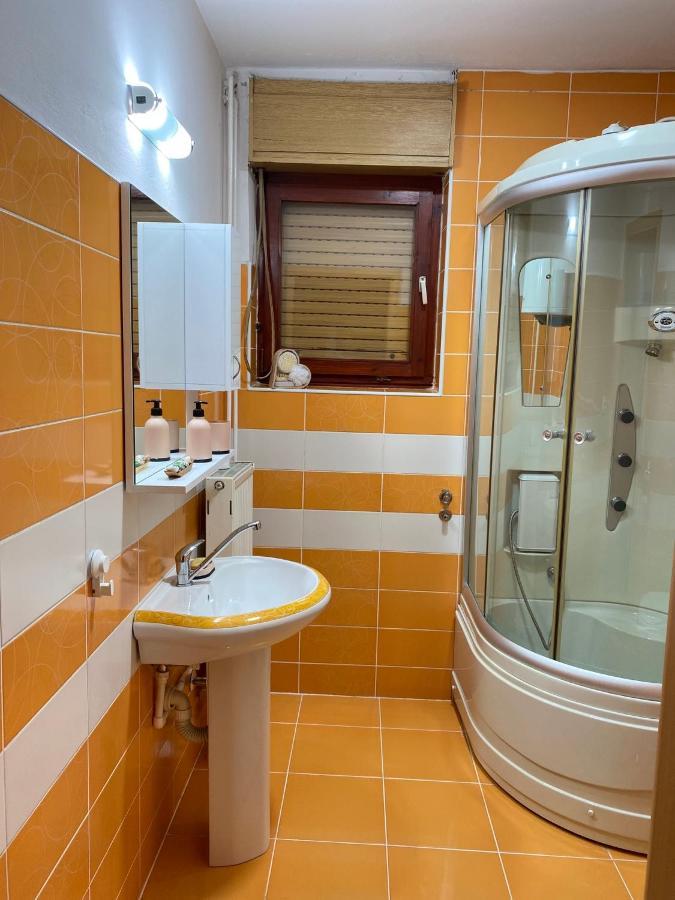 Lilyy Lägenhet Leskovac  Exteriör bild