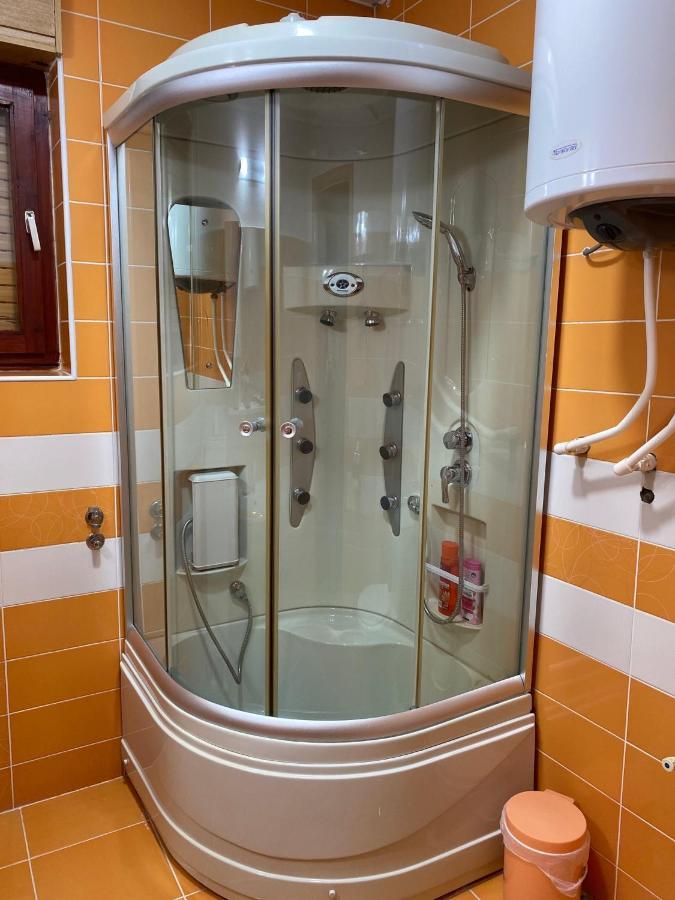 Lilyy Lägenhet Leskovac  Exteriör bild