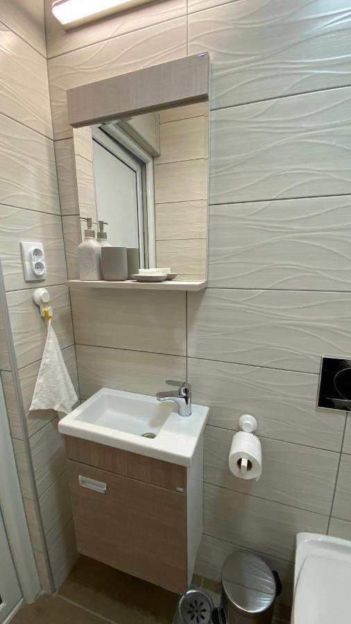 Lilyy Lägenhet Leskovac  Exteriör bild