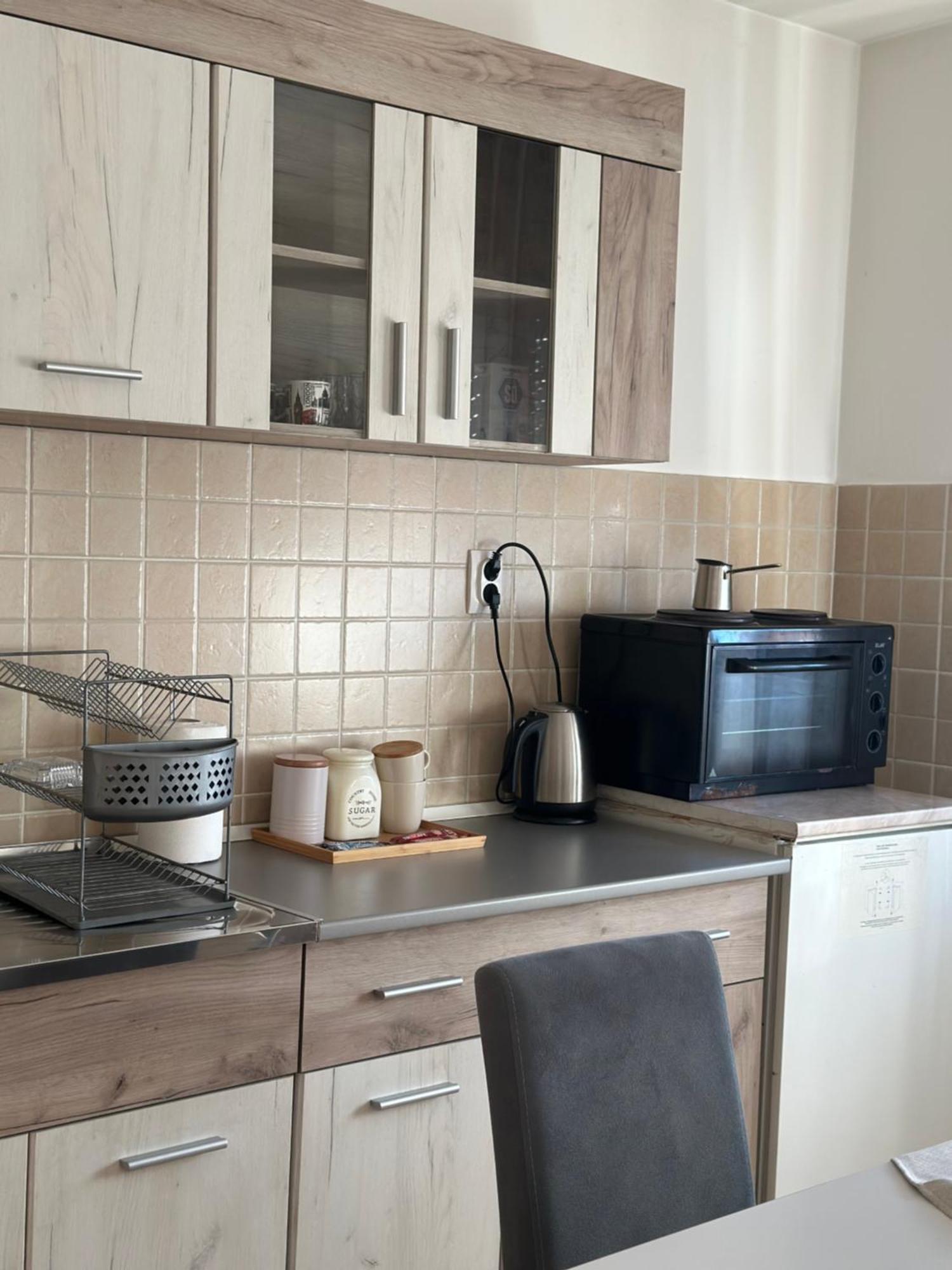 Lilyy Lägenhet Leskovac  Exteriör bild
